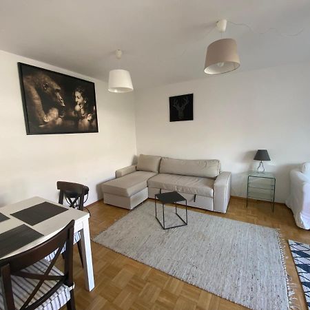 Vienna4 Apartment Luaran gambar
