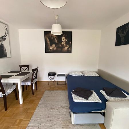 Vienna4 Apartment Luaran gambar